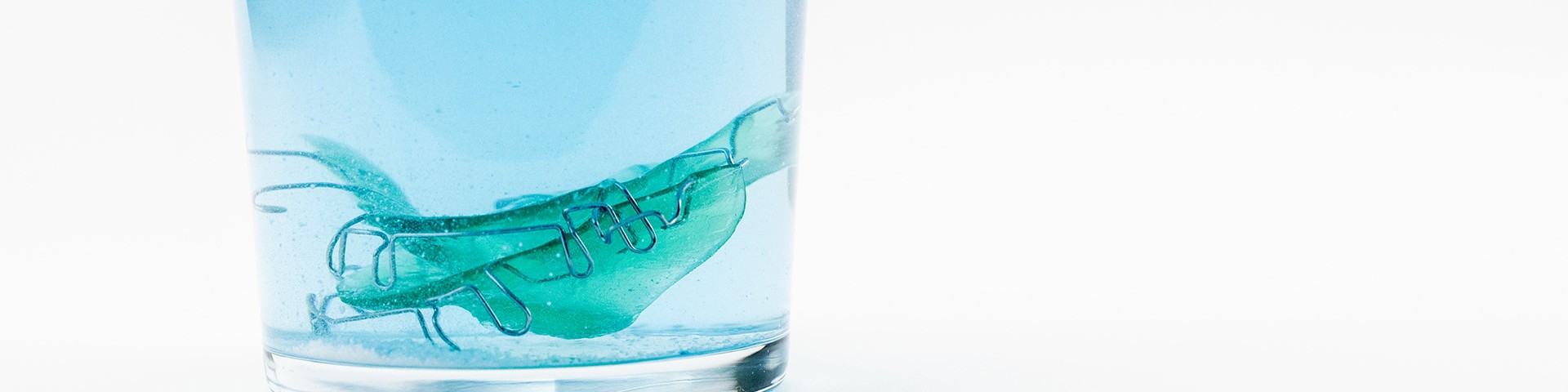 Efferdent cleaner for orthodontic appliances